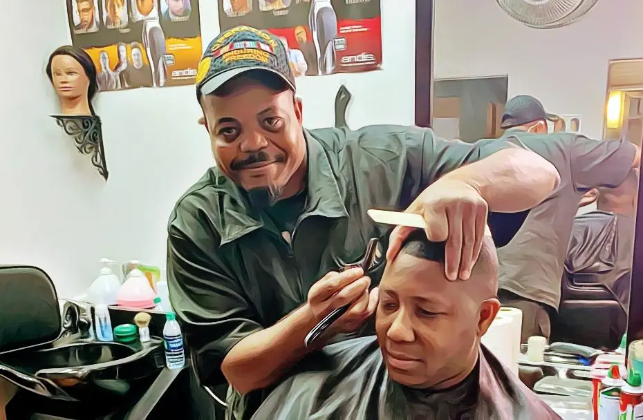 straight razor vs clippers