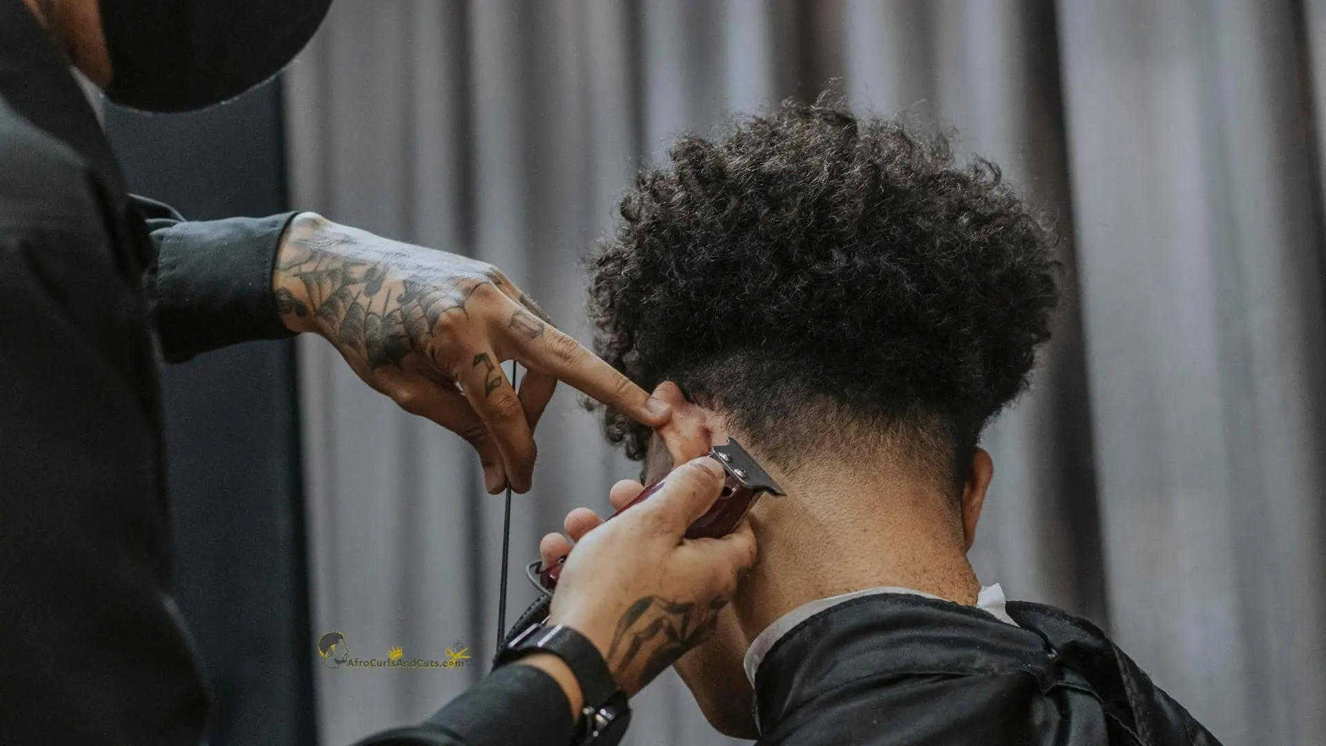 7 easy ways a self taught barber learn to cut hair for free